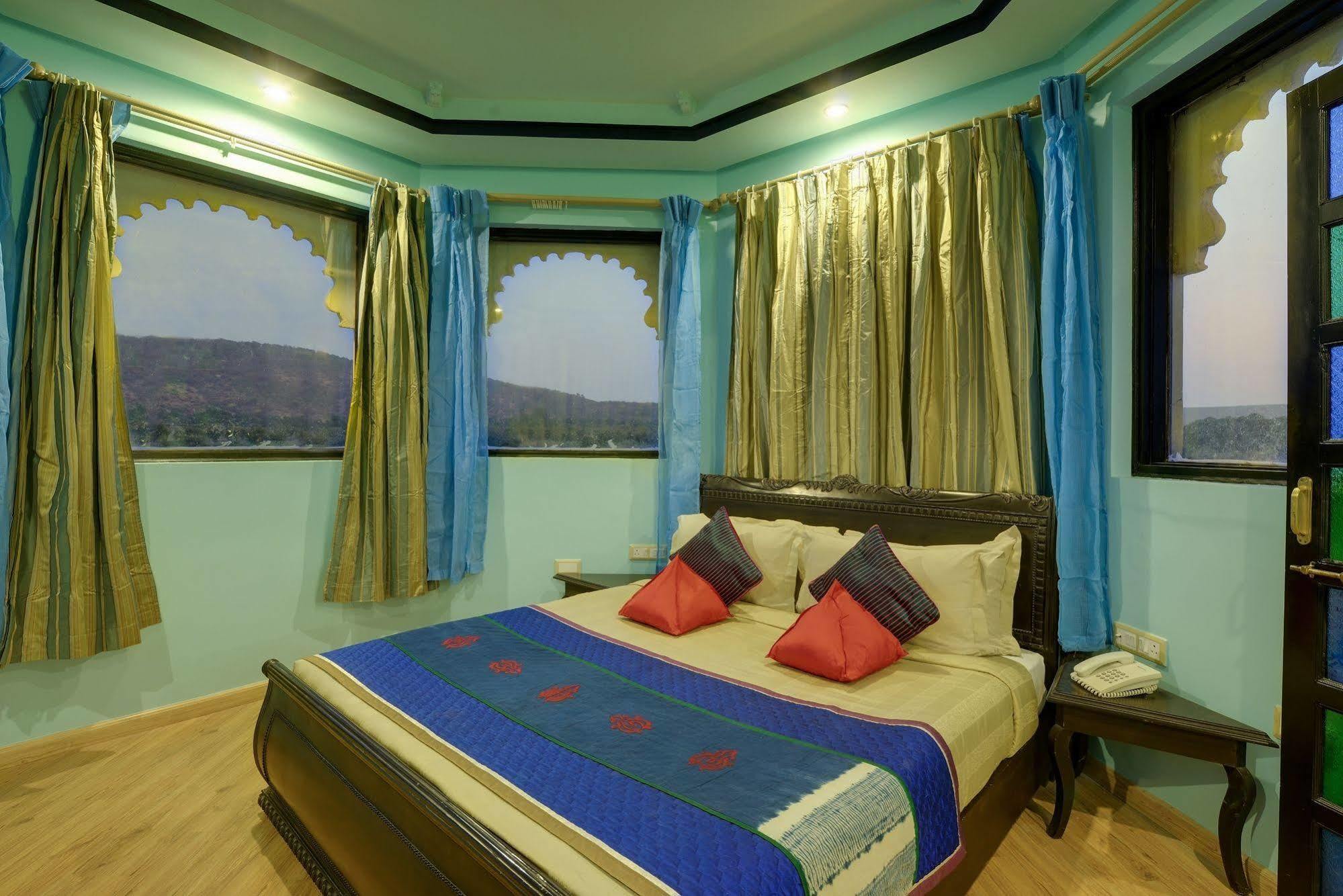 Juesta Lake Nahargarh Palace, Chittorgarh Pārsoli Exteriér fotografie